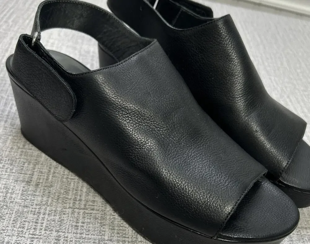 Stuart Weitzman Offset Sandal Shoe Womens Size 8 M Black Leather Slingback Wedge